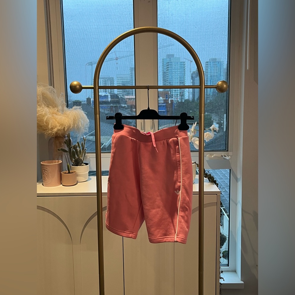 Cute summer adidas shorts